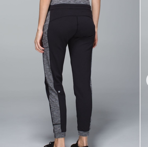 Lululemon Base Runner Jogger Pant 